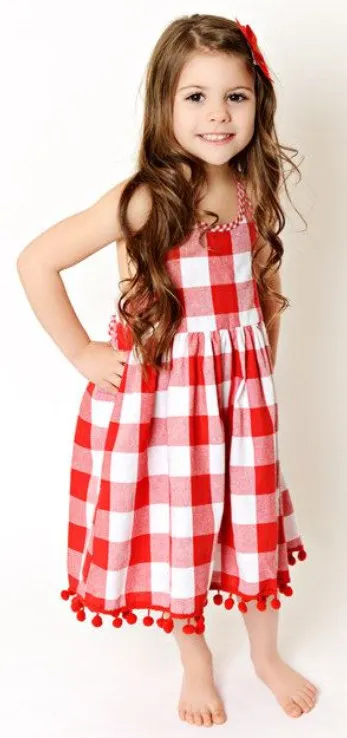 Vestidos com pompons