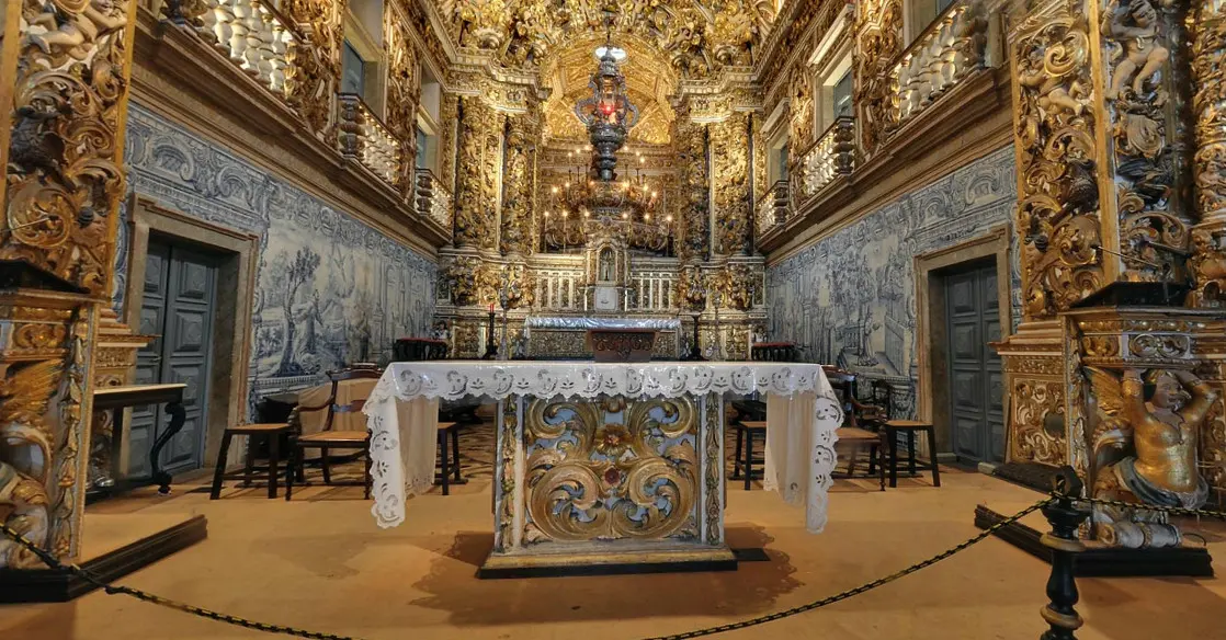 dentro da Igreja de S%C3%A3o Francisco I Visite a igreja barroca de São Francisco, em Salvador, sem sair de casa
