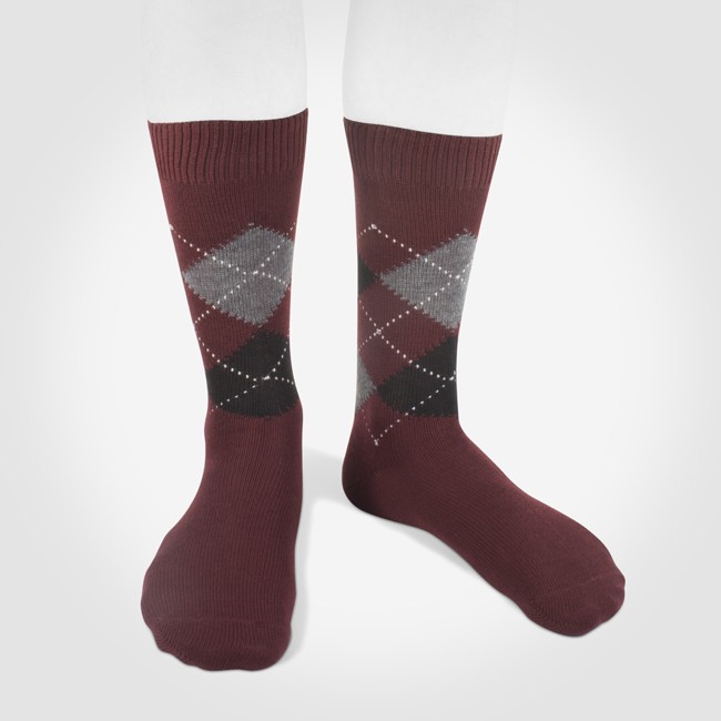 179_Wool-Short-Argyle-Socks-Men-Bordeaux-01_unstretched