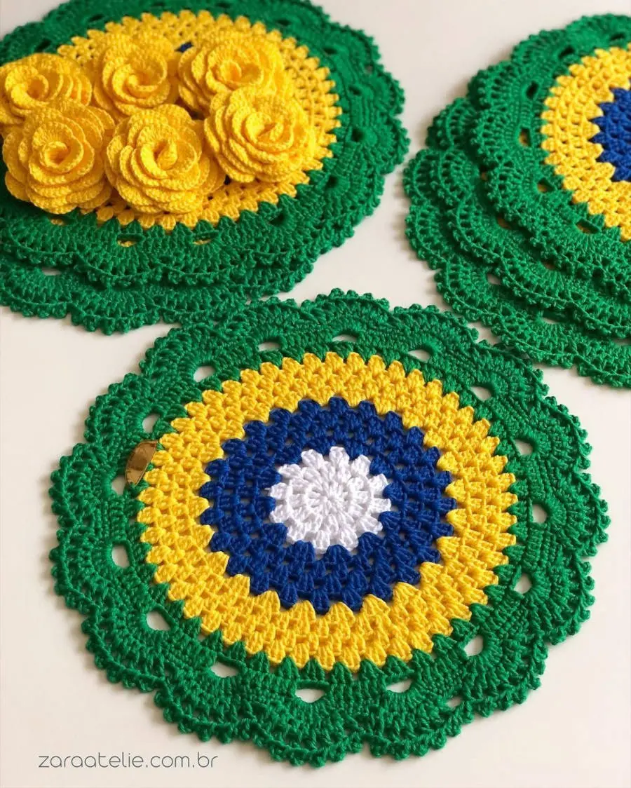 Sousplat de crochê de decoração para a Copa