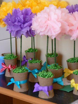Festas Juninas Como fazer flores em papel seda e pompons para decoração das festas de São João