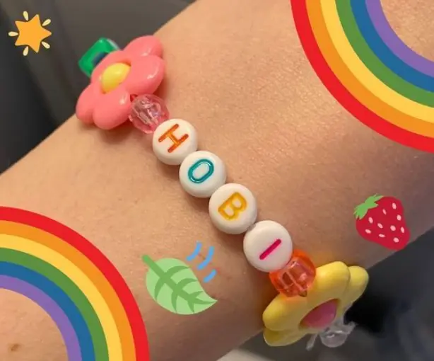 pulseira miçangas inspirada no kidcore
