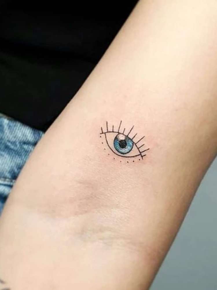 Opção de tatuagem de olho grego