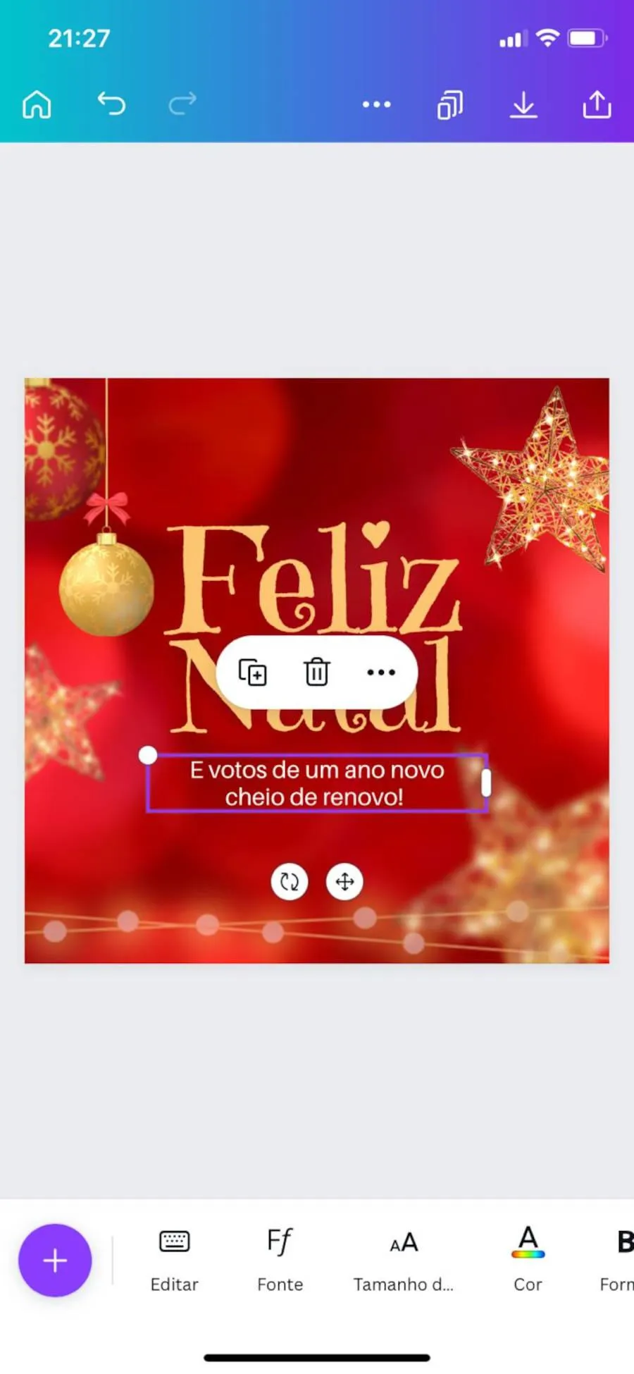 Foto de pessoa personalizando cartão