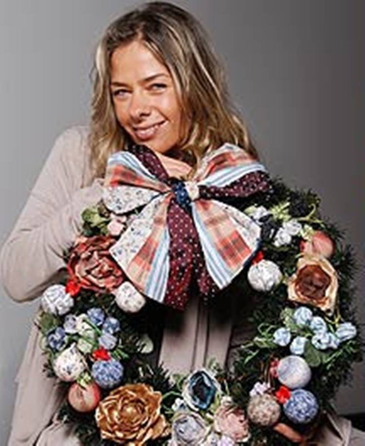 Guirlanda de Natal de Adriane Galisteu. Foto de Adriane Galisteu - Decoração de fim de ano dos famosos.