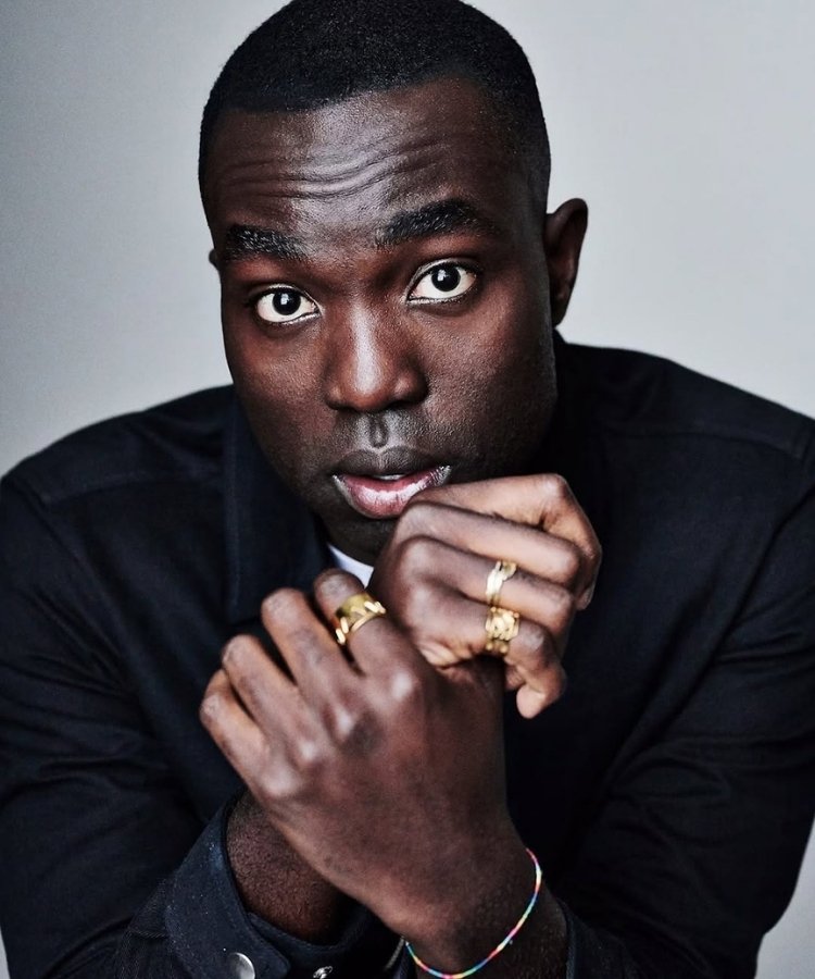 Paapa Essiedu como Severo Snape na série de Harry Potter