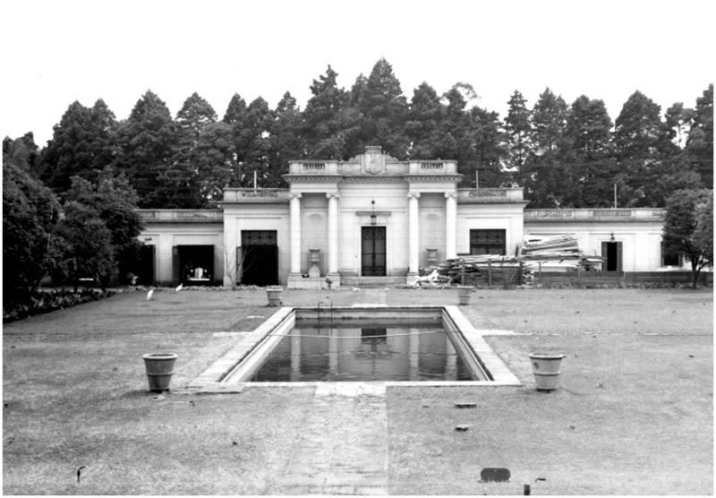 sauna e piscina da Mansão Matarazzo