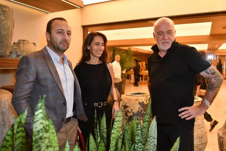 Paulo Costa, Patrícia Aamasyassoadis e Gilberto Elkis na inauguração da Organne.
