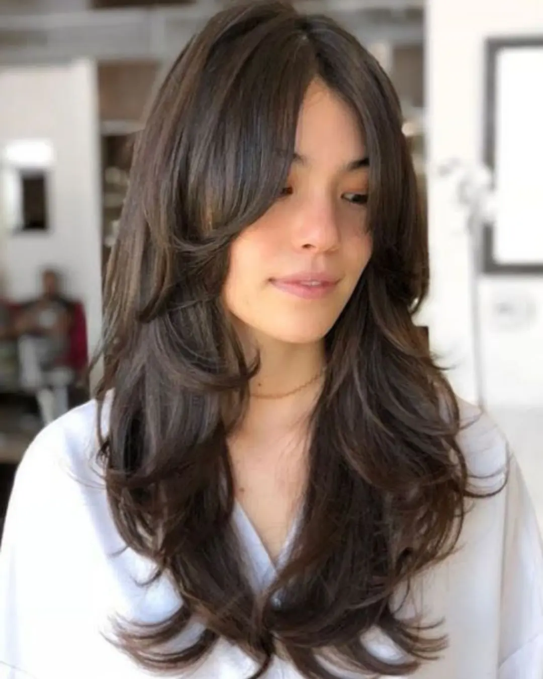 Cabelo longo em camadas