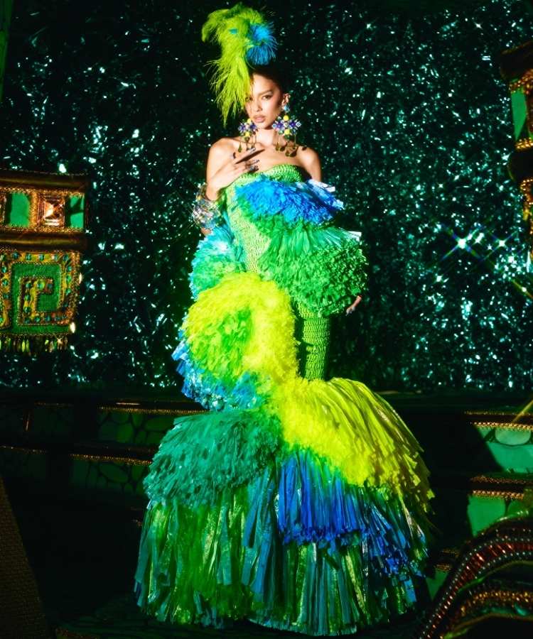 Jordanna Maia no Baile da Vogue usando um dos melhores looks do fim de semana