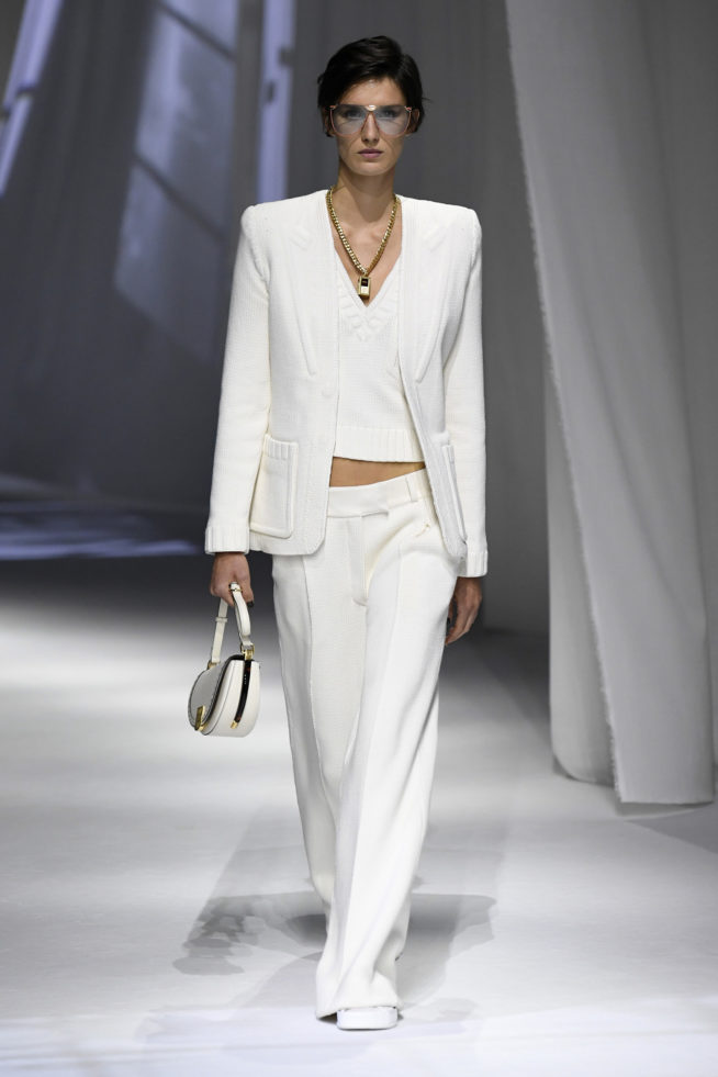 coleção Fendi verão conjunto branco