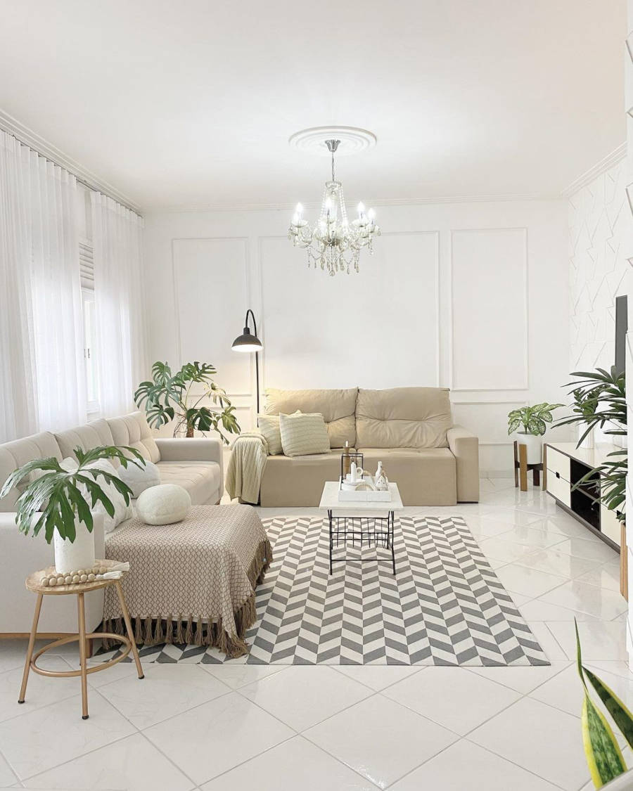 Sala com dois sofás.