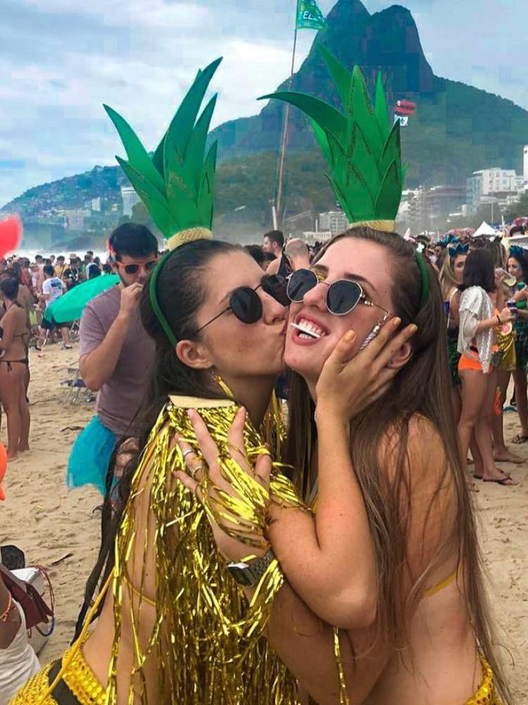 Opção de look para bloco de carnaval
