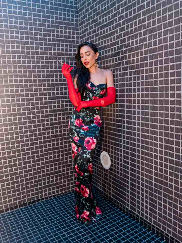 Gabi Lobo no Baile da Copa 2023: look vestido florido.
