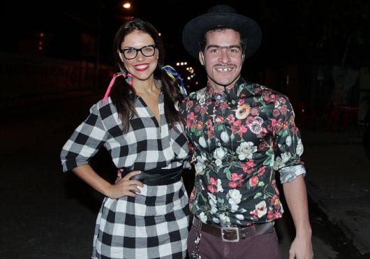 Par de dançarinos atores Thiago Martins e Paloma Bernardi