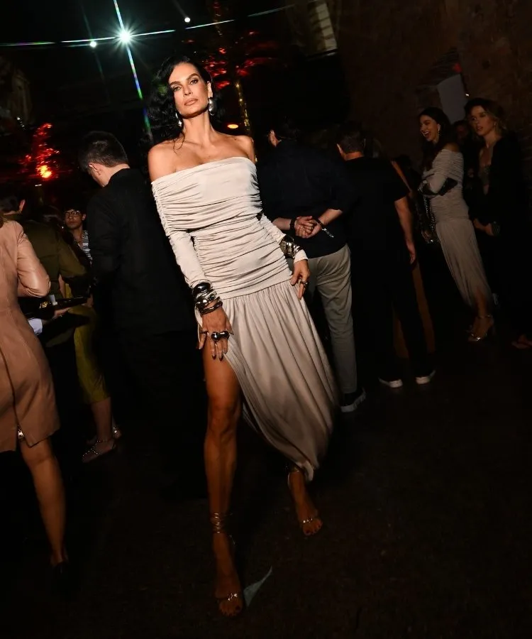 Fernanda Motta na festa de 40 anos da ÁGUA DE COCO