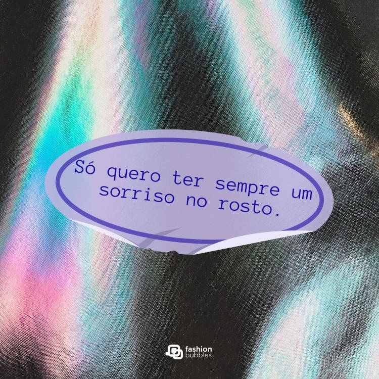 Cartão virtual de fundo preto com detalhes coloridos e adesivo roxo com frase "Só quero ter sempre um sorriso no rosto."