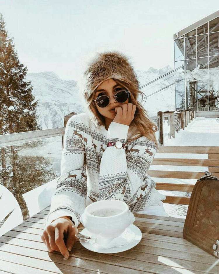 Pose em café