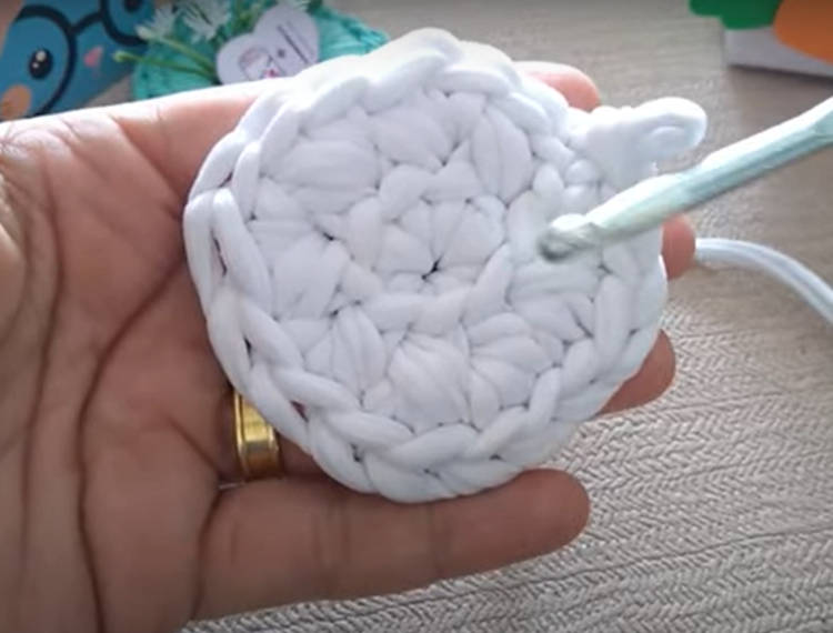 Círculo mágico para crochê de páscoa.