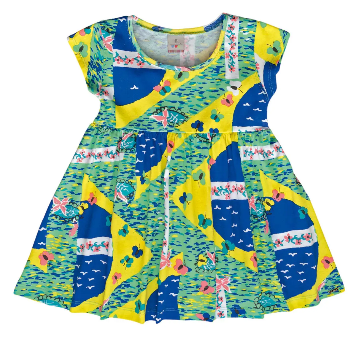 Vestido estampado nas cores verde e amarela.

