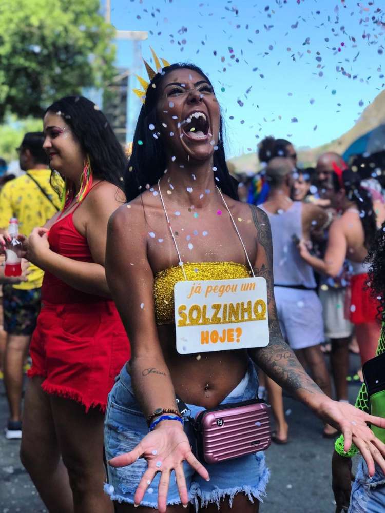 Opção de look para bloco de carnaval