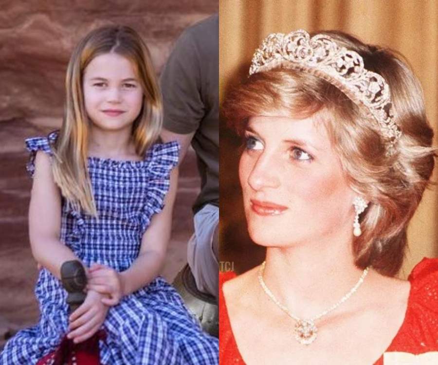 Princesa Charlotte sentada, fotografada da cabeça aos joelhos. Do outro lado da imagem, rosto da princesa Diana, com a Tiara Spencer, colar e brincos.