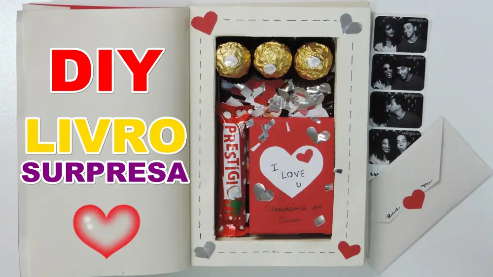 Livro surpresa, com doces, etc