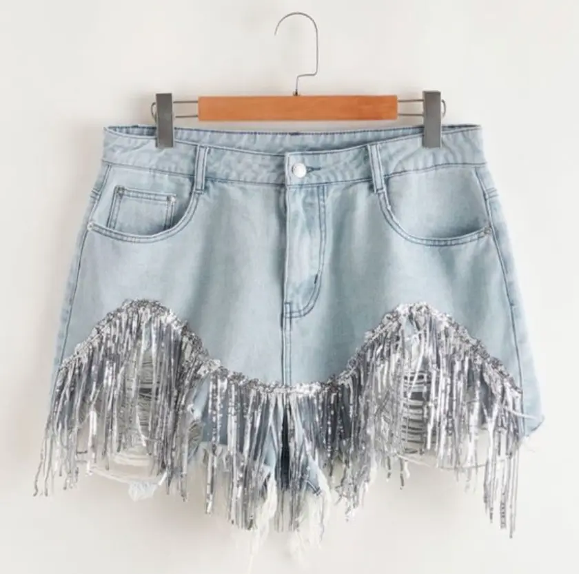 Short franja prateada