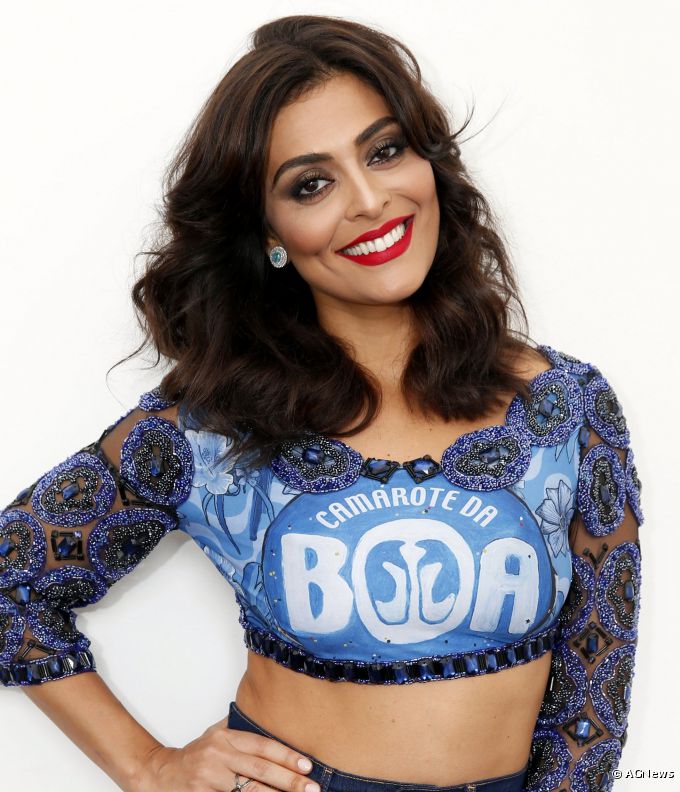 25796-juliana-paes-escolheu-um-batom-vermelho-680x0-4