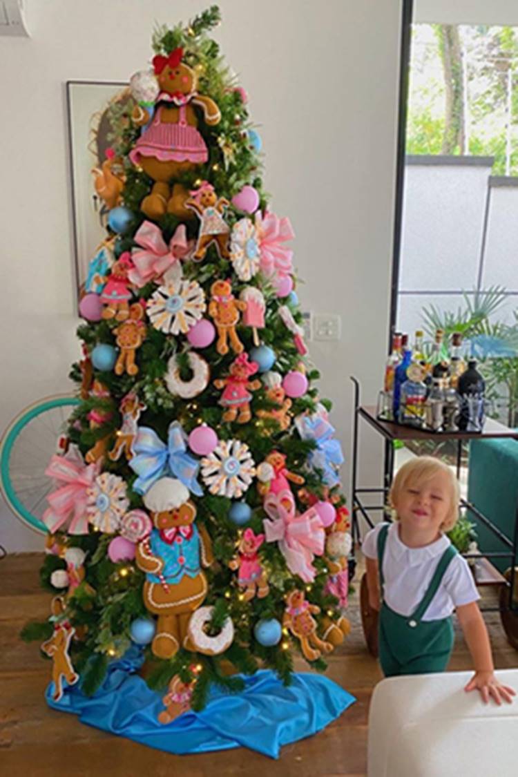 Árvore de Natal de Shantal e Verdelho. Foto de árvore de natal.