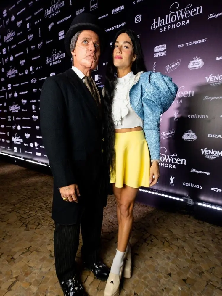 Bruno Gagliasso e Giovanna Ewbank de Dr. Godwin e Bella Baxter, de Pobres Criaturas