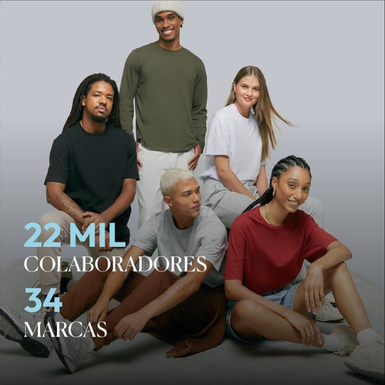 Imagem celebra fusão entre Arezzo e Soma
