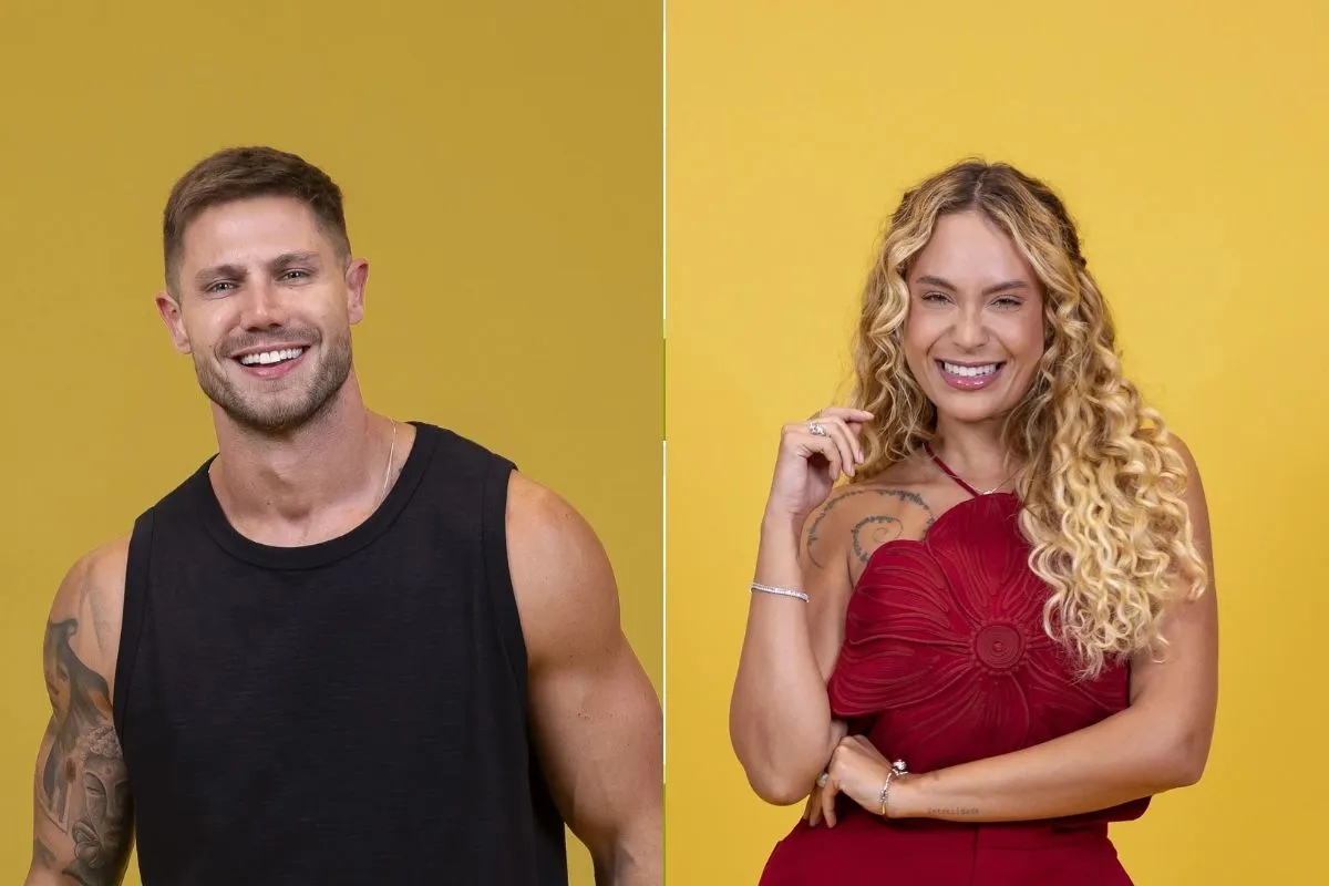 Jonas Sulzbach e Sarah Andrade posam para foto oficial do BBB 26, integrantes do grupo Veteranos, em fundo amarelo característico do reality.