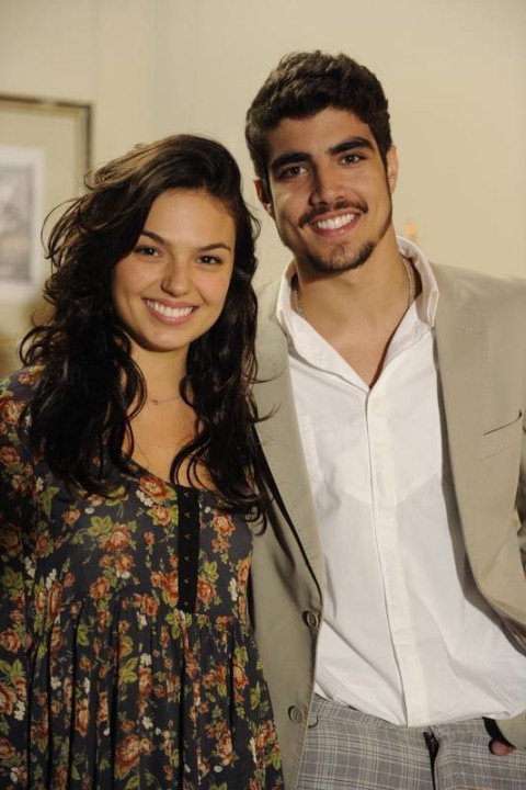 Caio Castro e Isis Valverde - Globo