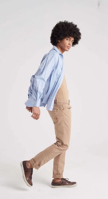 Look masculino feito com camista anti coronavírus Look masculino feito com camista anti coronavírus