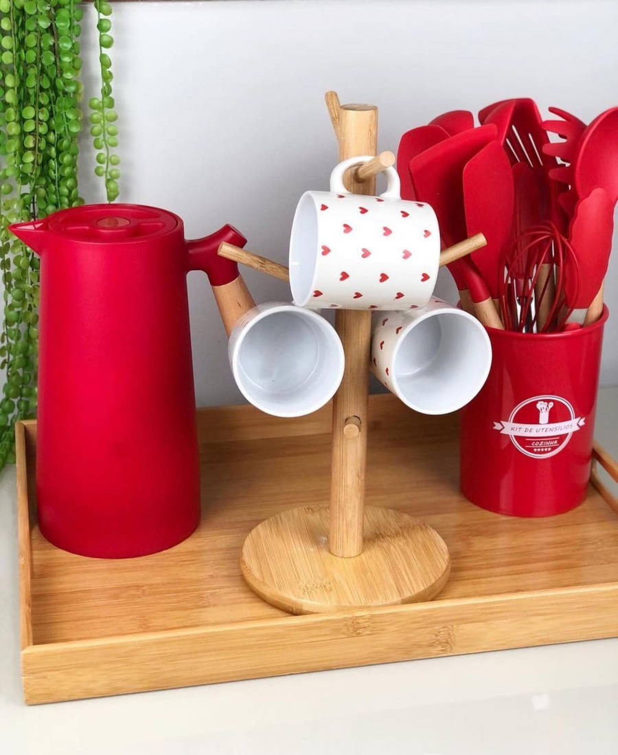 Garrafa de café vermelha. 
