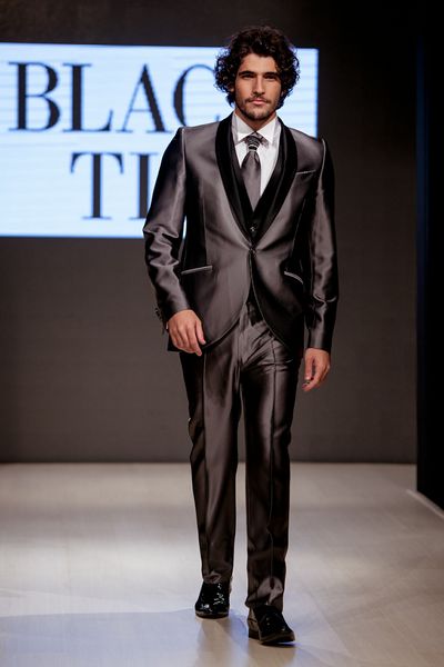 5-BlackTie