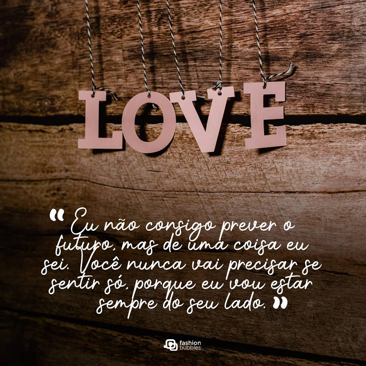 frases de amor com fundo de madeira