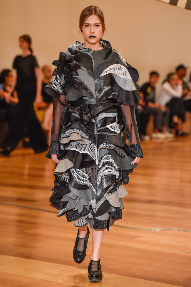 spfw-n42-destaques-upcycling-fernanda-yamamoto
