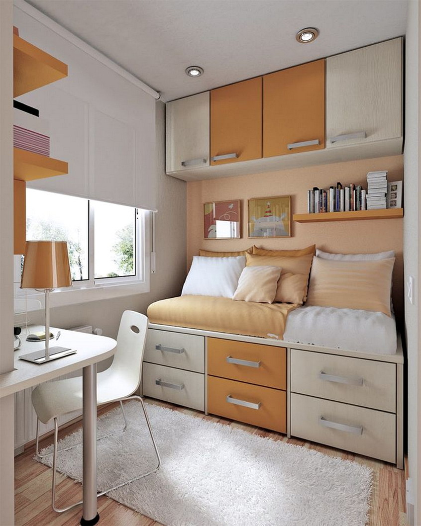 Quarto bege e mostarda.