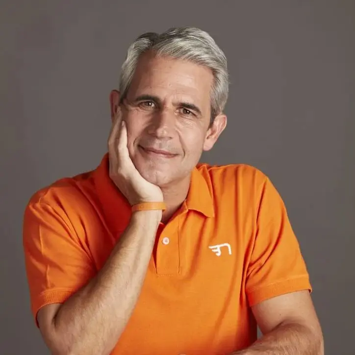 Foto do candidato à presidência nas eleições 2022 Felipe d'Avila.