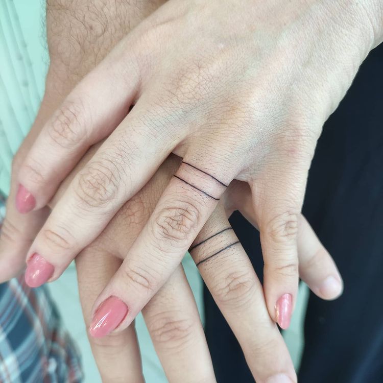 tatuagens imitando anéis
