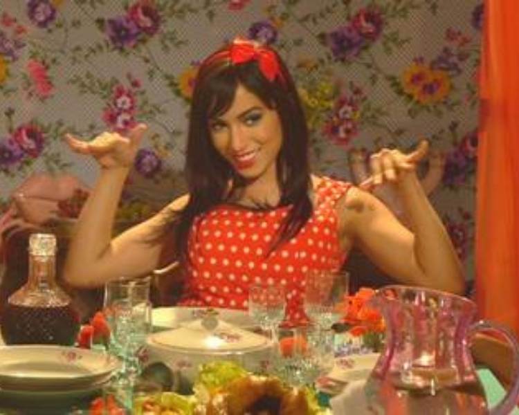 Foto de Anitta em "Meiga e Abusada".