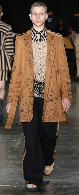 João Pimenta desfila coleção na SPFW