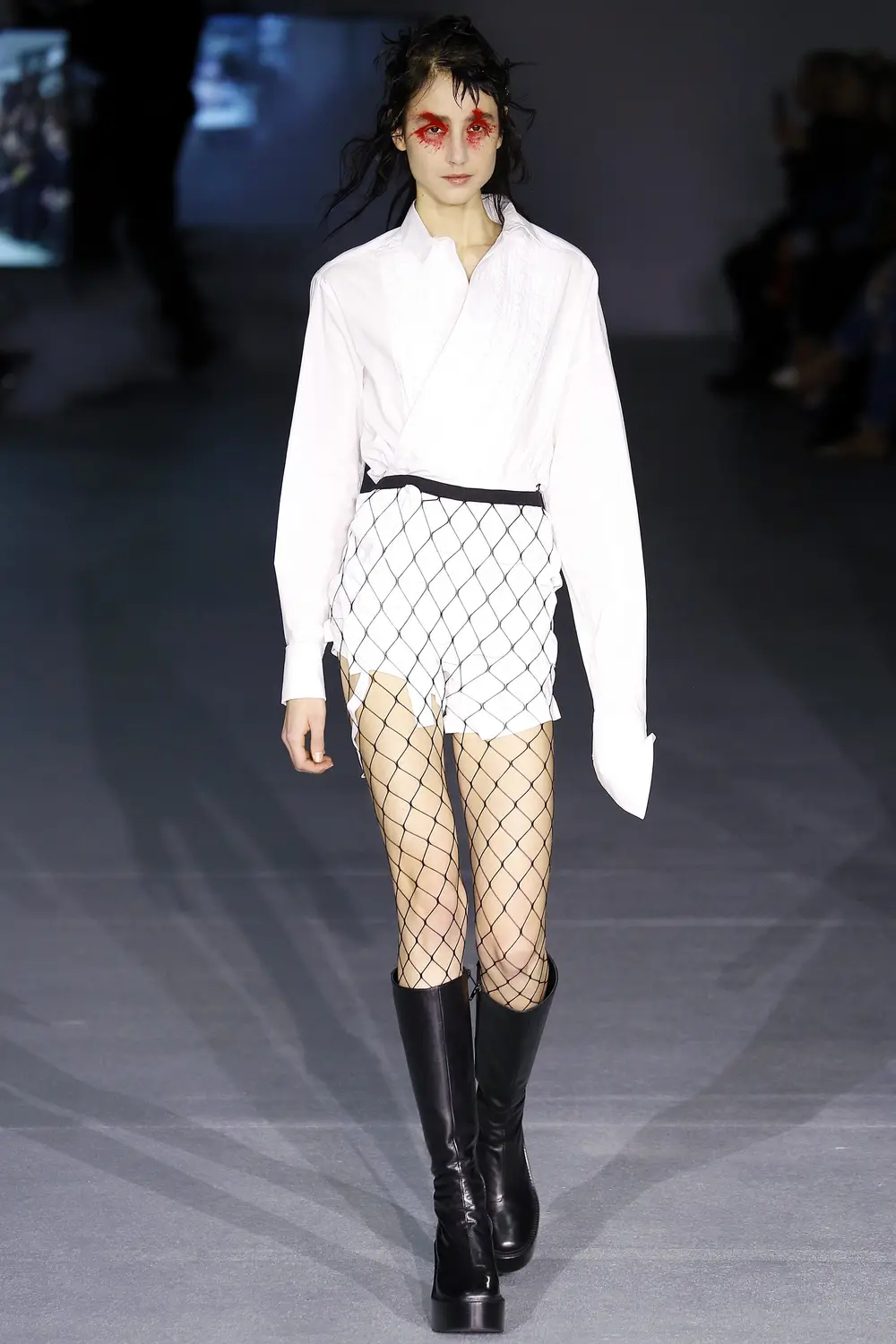 endência meia arrastão:  A.F.-Vandevorst FW 16