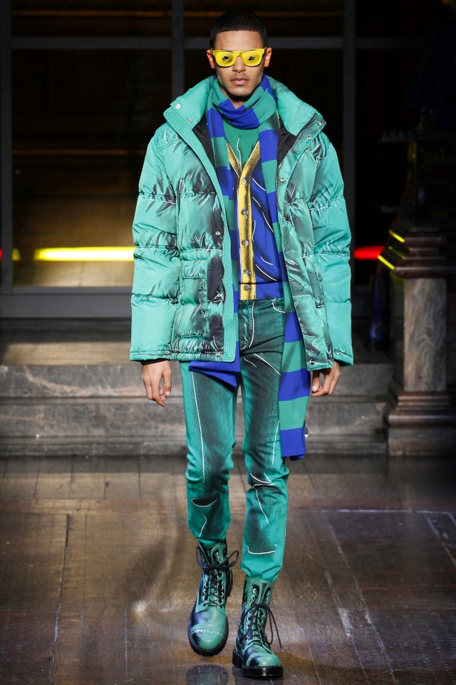 puffa-jackets-moschino-autunnoinverno-2016-17