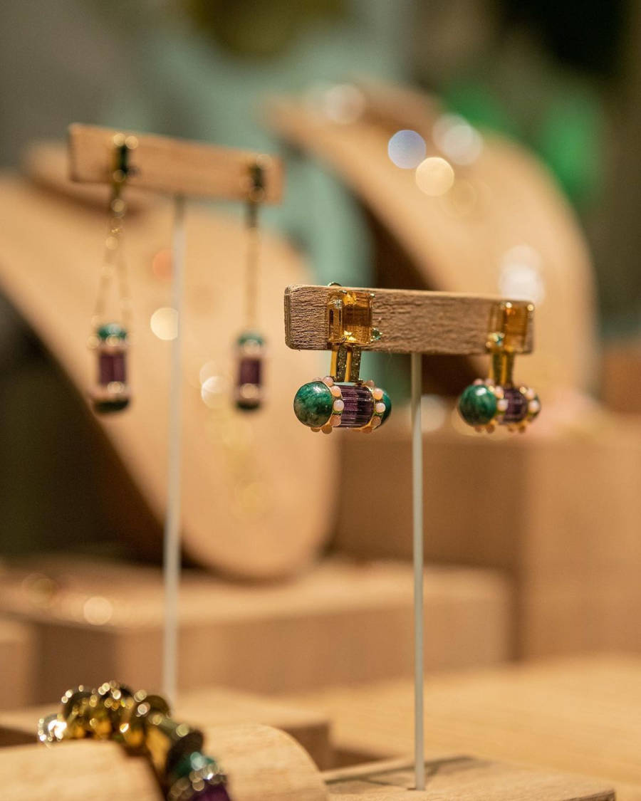 Brincos da Kelly Svensson Jewellery.