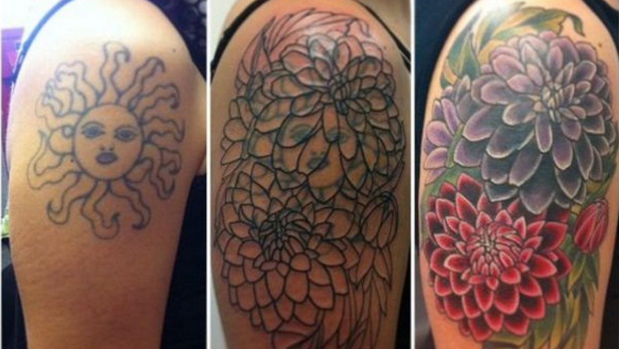 passo a passo de cobertura de tatuagem no ombro - Flores tomaram o lugar de um sol.