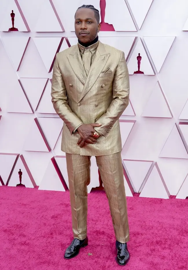 Looks masculinos Oscar 2021