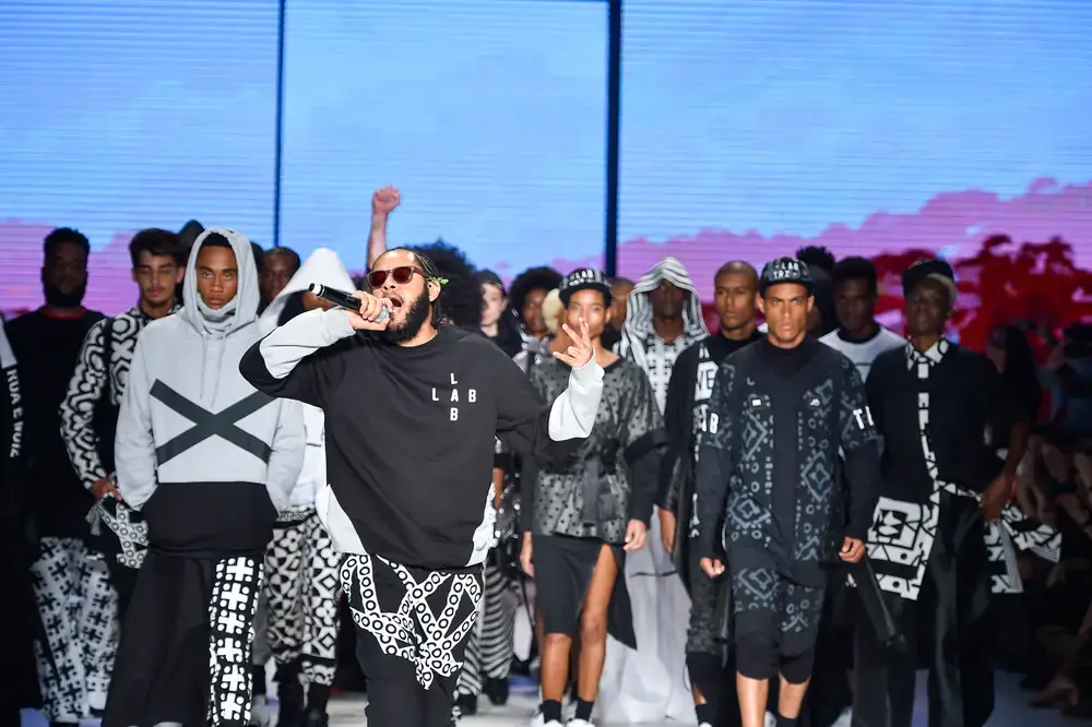 LAB SPFW - N42 Outubro / 2016 foto: Ze Takahashi / FOTOSITE